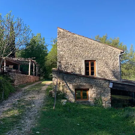 Mymoustiers 度假居