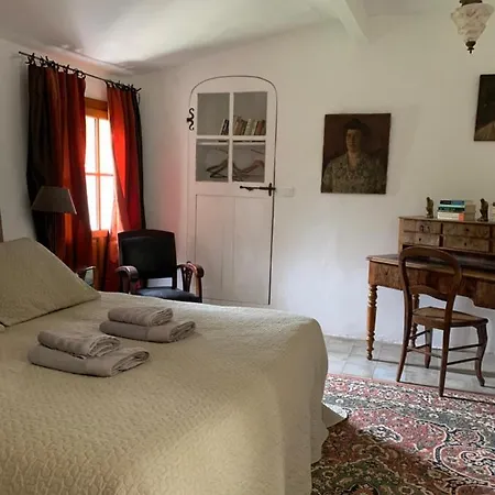 Mymoustiers 펜션 무스티에생마리