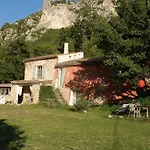 Mymoustiers Moustiers-Sainte-Marie