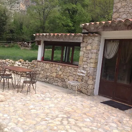 Mymoustiers *