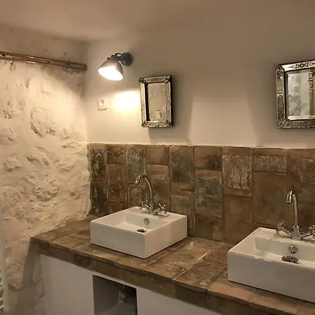 Mymoustiers Moustiers-Sainte-Marie